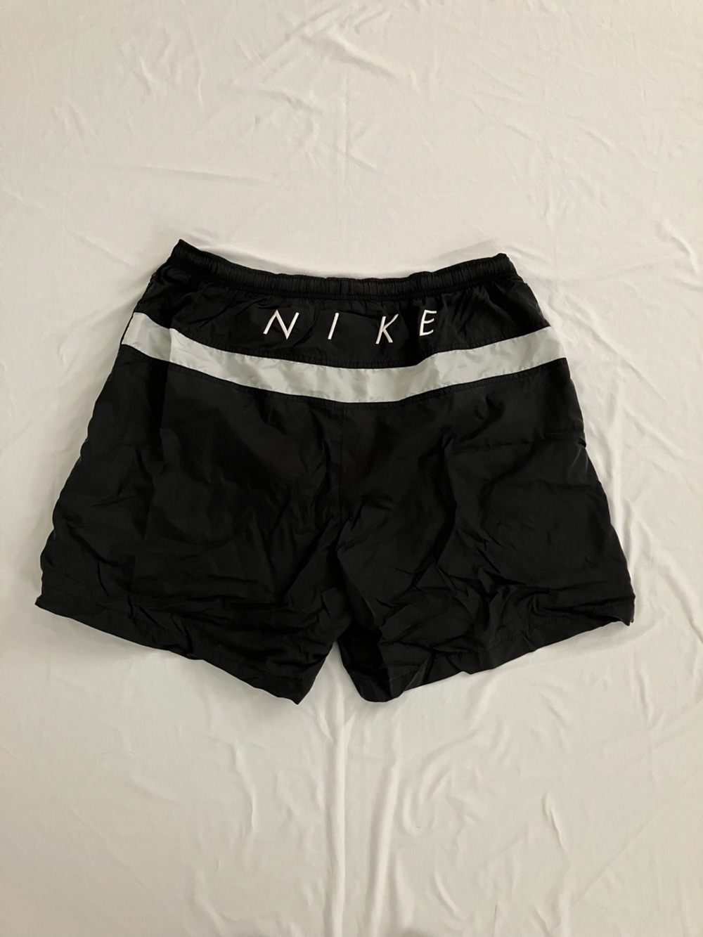 Nike Vintage Shorts Nylon Athletic Spellout Y2K Sz XL Black Trunks Mesh 90s